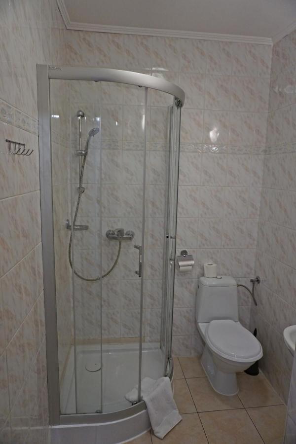 Scsk Brzezno Hostel กดัญสก์ ภายนอก รูปภาพ